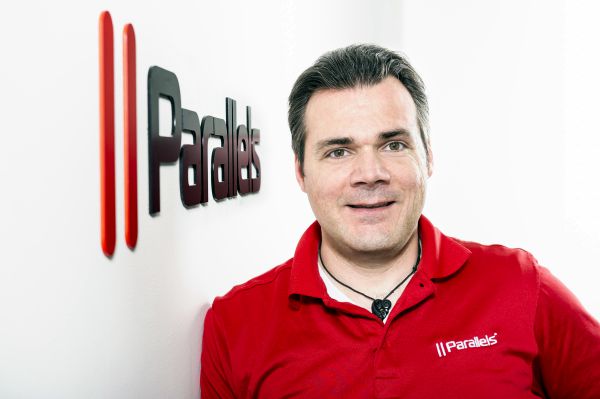 Alexander Pantos von Parallels