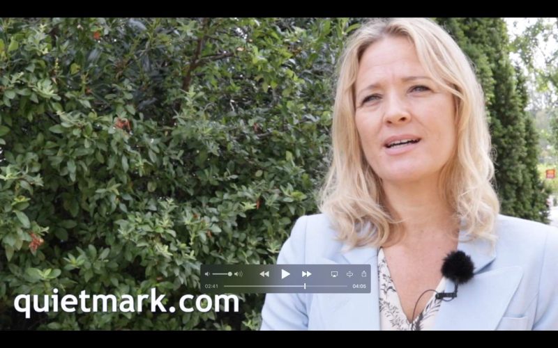 Poppy Szkiler von Quiet Mark im Interview