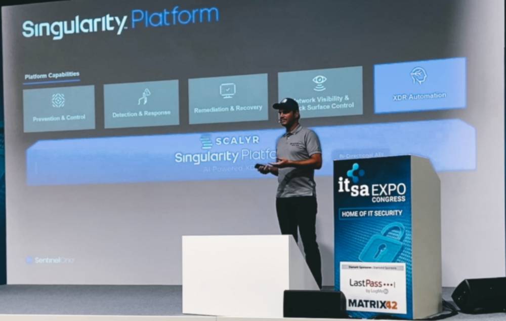 Felix Kestler auf der it-sa 2021 - Singularity-Übersicht