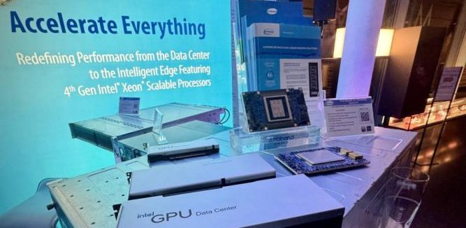 Supermicro-Event Intel GPU Data Center