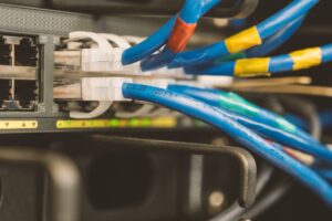 Daran lassen sich minderwertige Patchkabel erkennen